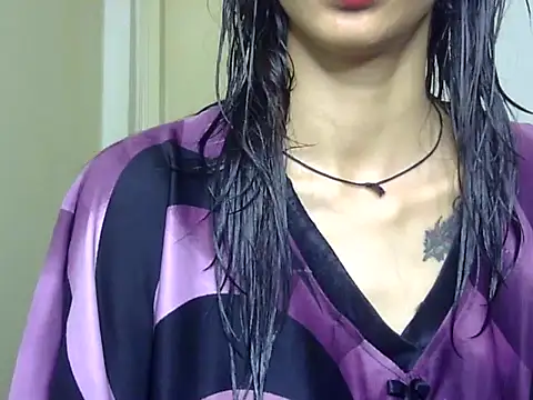 XXX chat uživo modela YOUR__ALLY