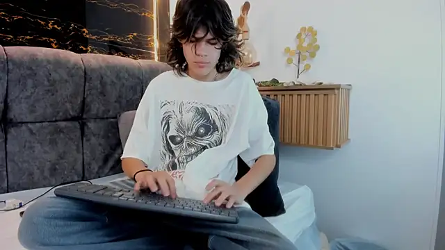 Diamond_twinkn Live XXX chat