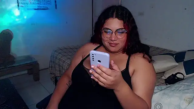 girl_milk2 live XXX chat