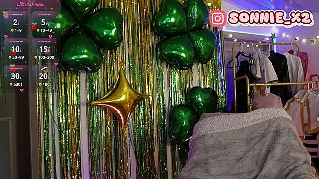 Sonnie_mami's Webcam Show