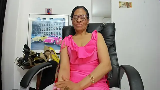 Aries_Mature Chat XXX in diretta