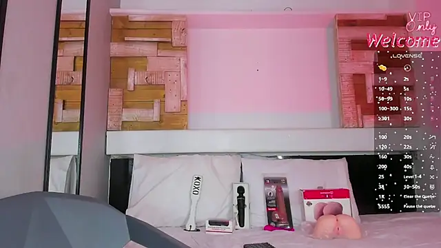 Živý XXX chat AmberAdams_