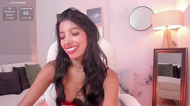 Tiffany_Low élő XXX-chatje