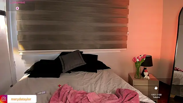 MERIDA_TAYLOR Live XXX Chat