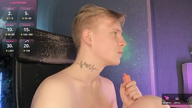 Chatroom XXX en direct de AlexxSweet