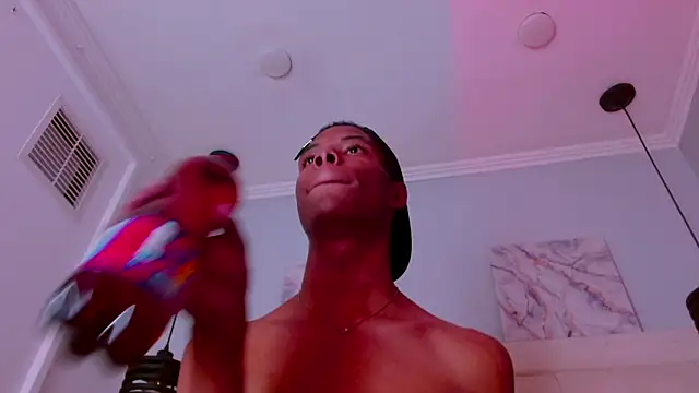 Santiago_Ortiz_ webcam show