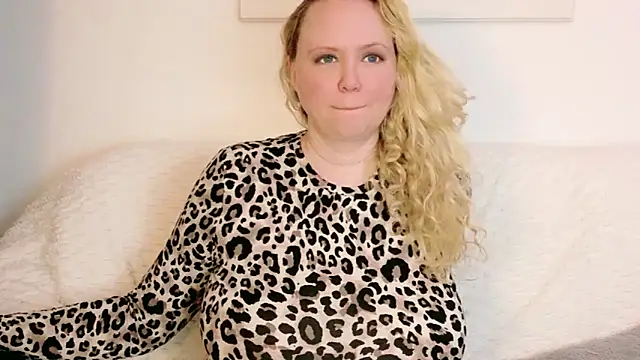 Sarah4you – Naživo XXX chat