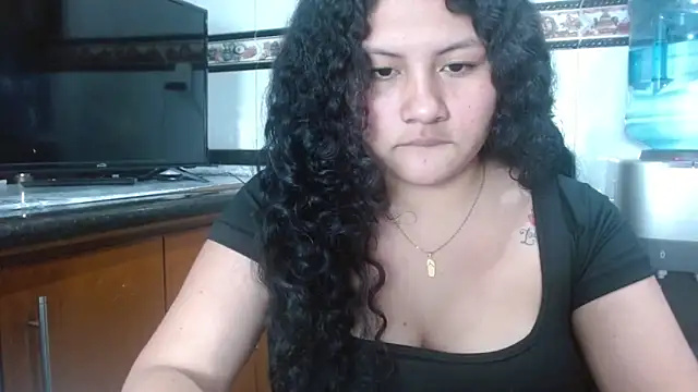 XXX chat uživo modela Baby_dirt