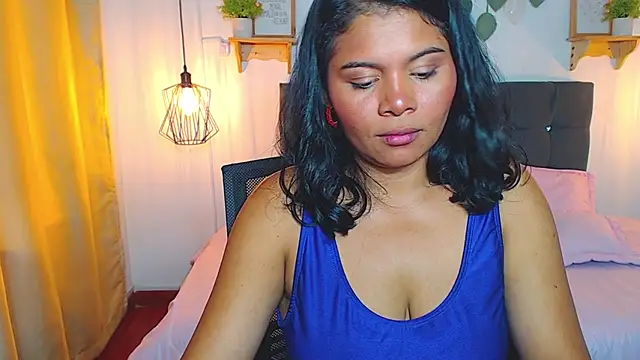 Emma_hassani 라이브 XXX 채팅