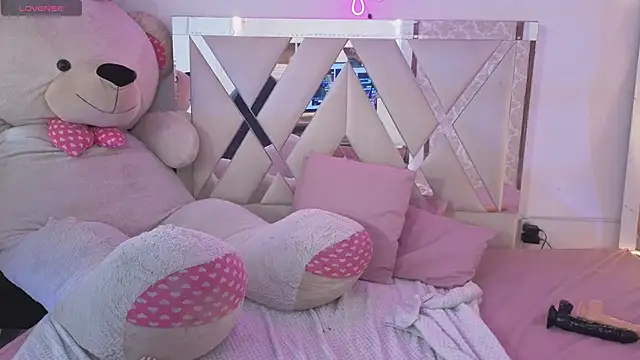 Czat XXX na żywo – SABRIINA_TAY