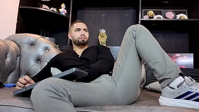 matteosantos Show in webcam