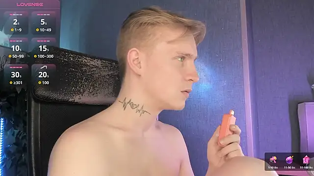 دردشة AlexxSweet الجنسية المباشرة