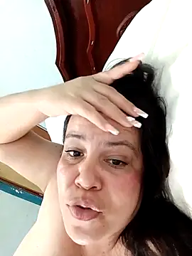 lunanataly's Live XXX Chat