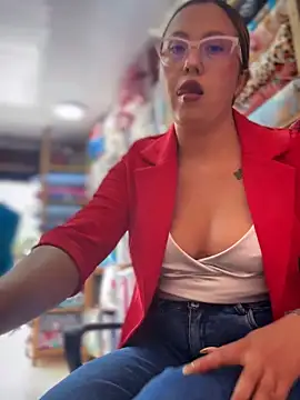 Czat XXX na żywo – VIOLETA-25_