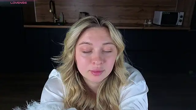 christie_luv 现场XXX聊天