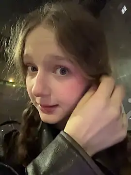 outside_rosy Chat XXX in diretta