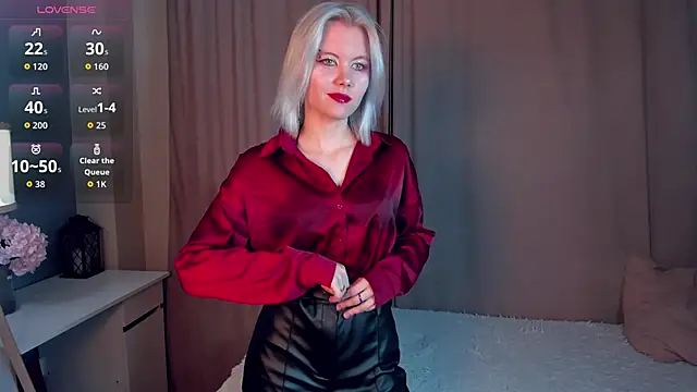 Chat +18 de GoldenLenarz ao vivo