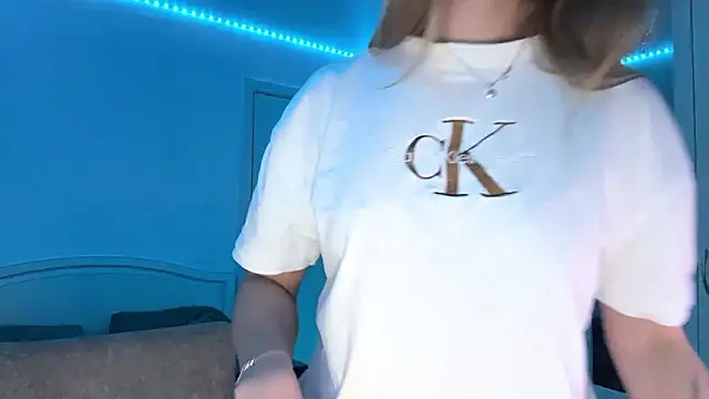 Stefifany: онлайн-секс-чат