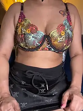 Squirt_Queen_XのライブXXXチャット