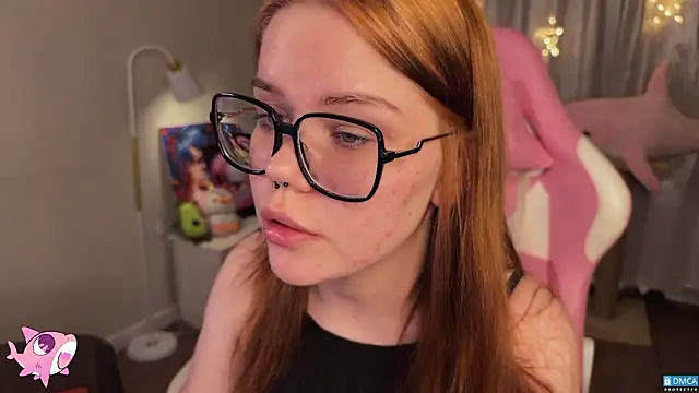 PinkSharkyのライブXXXチャット