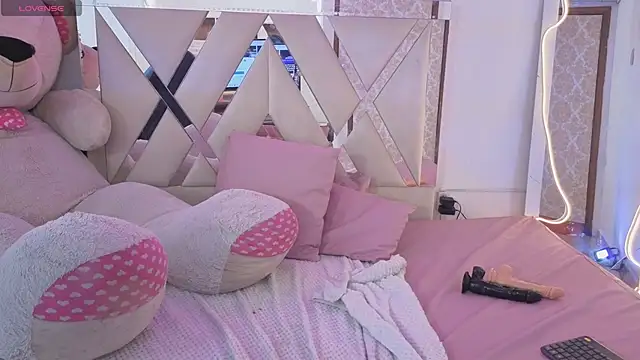 Czat XXX na żywo – SABRIINA_TAY