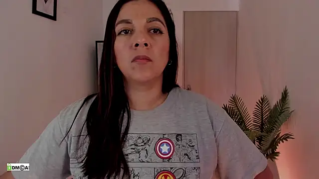 urcute_kittenのライブXXXチャット