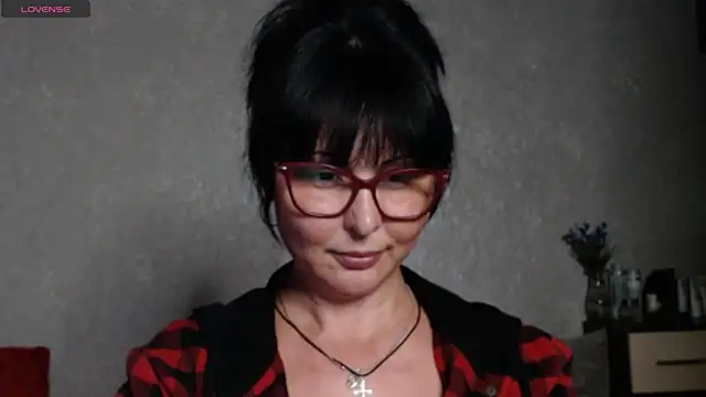 Živý XXX chat _Brynetka_