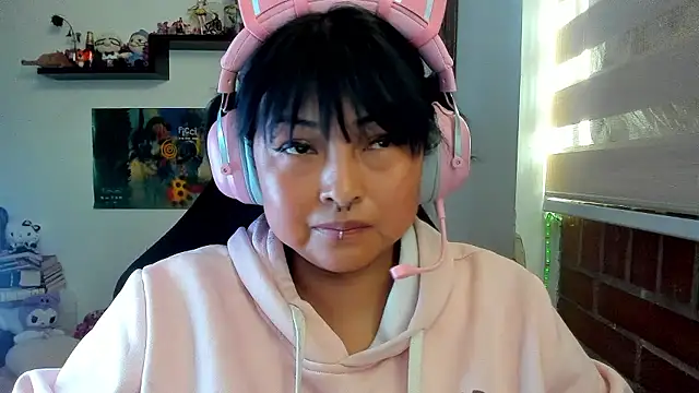 Shaddycute_'s Live XXX Chat