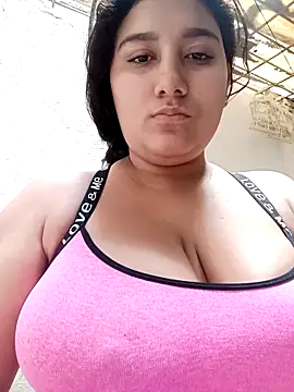 Sara_y_Amyn Live XXX chat