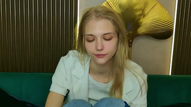 4example_Chloe Chat XXX live