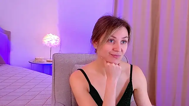 EmeraldGlown Live XXX chat