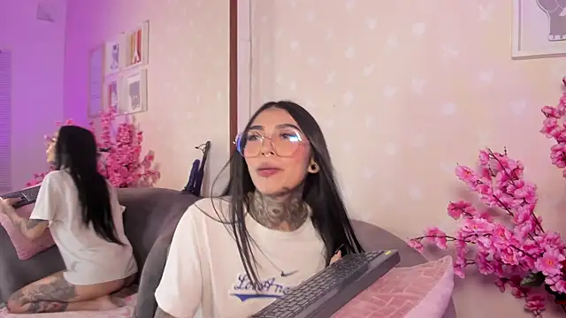 Ashley_Blum_: онлайн-секс-чат