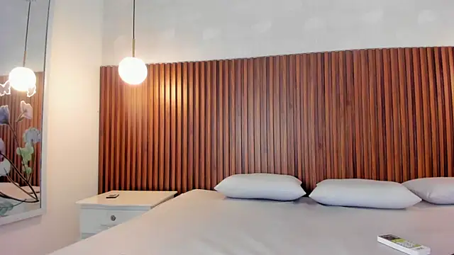 brenda_watson_'s Live XXX Chat