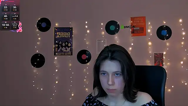 aria_wild_'s Live XXX Chat