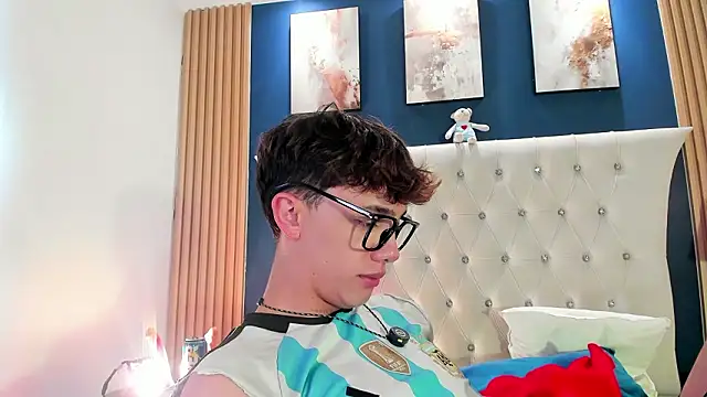 عرض كام Tomy_Rox