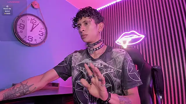 Maximoking26 webkamerás műsora