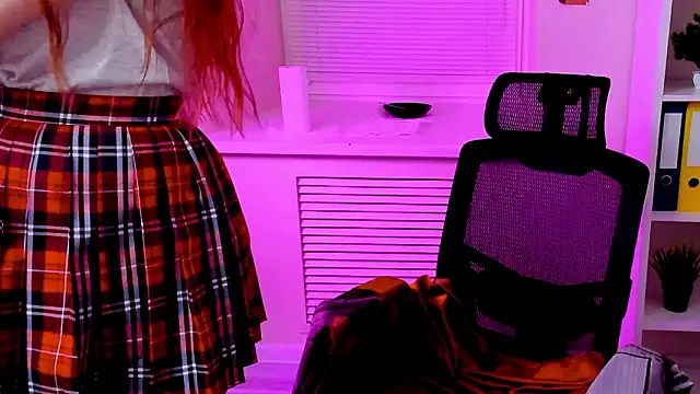 CarolGiggly live XXX chat