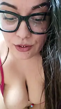 Larissa4U Webcam Show