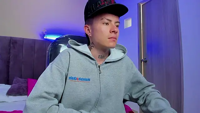 Chat +18 de Nascary_Fox ao vivo