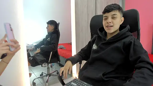 ariloe_quintero Live XXX-chat