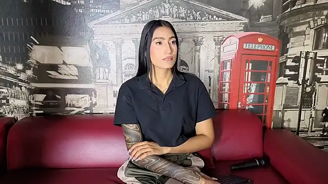 Taly_FoxのライブXXXチャット