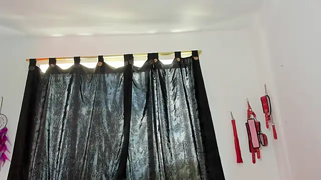 แชท XXX สดของ QUEEN_MANDY_BBW