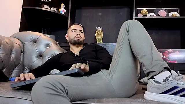 matteosantos 网络视讯表演