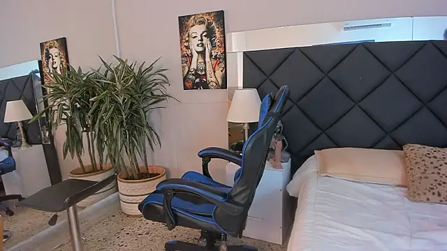 Вебкам-шоу kai_storn