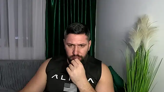 Gold_Alpha_Boy: онлайн-секс-чат