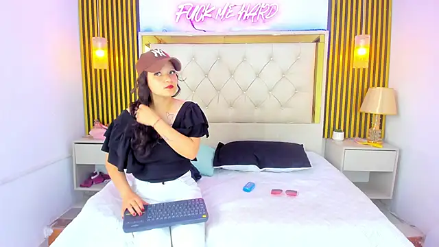 BabyGirlsLatin Webcamshow