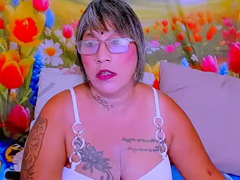 indianroxy Live XXX-chat