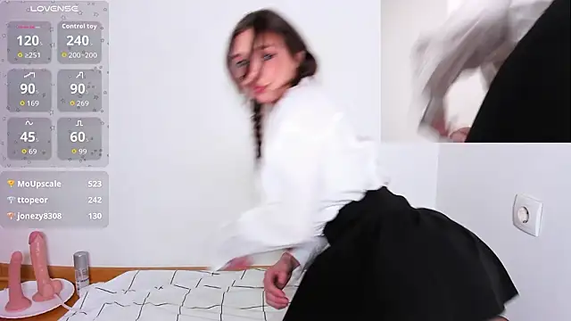 Michelle_Melnss 现场XXX聊天