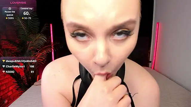 Sweetie_Allice's Live XXX Chat