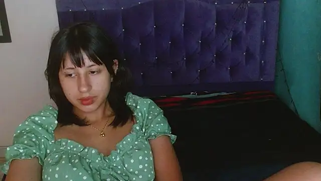 kitty_Gothic Live XXX-chat